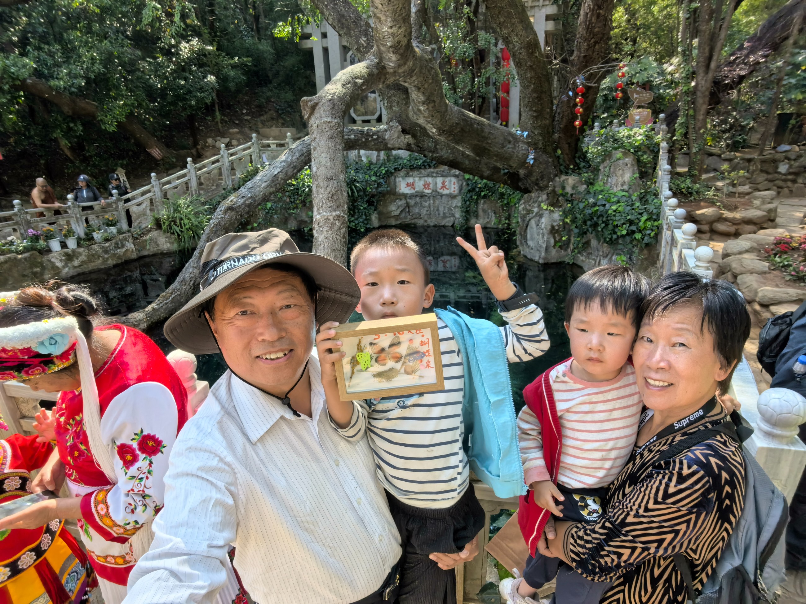 图片关键词