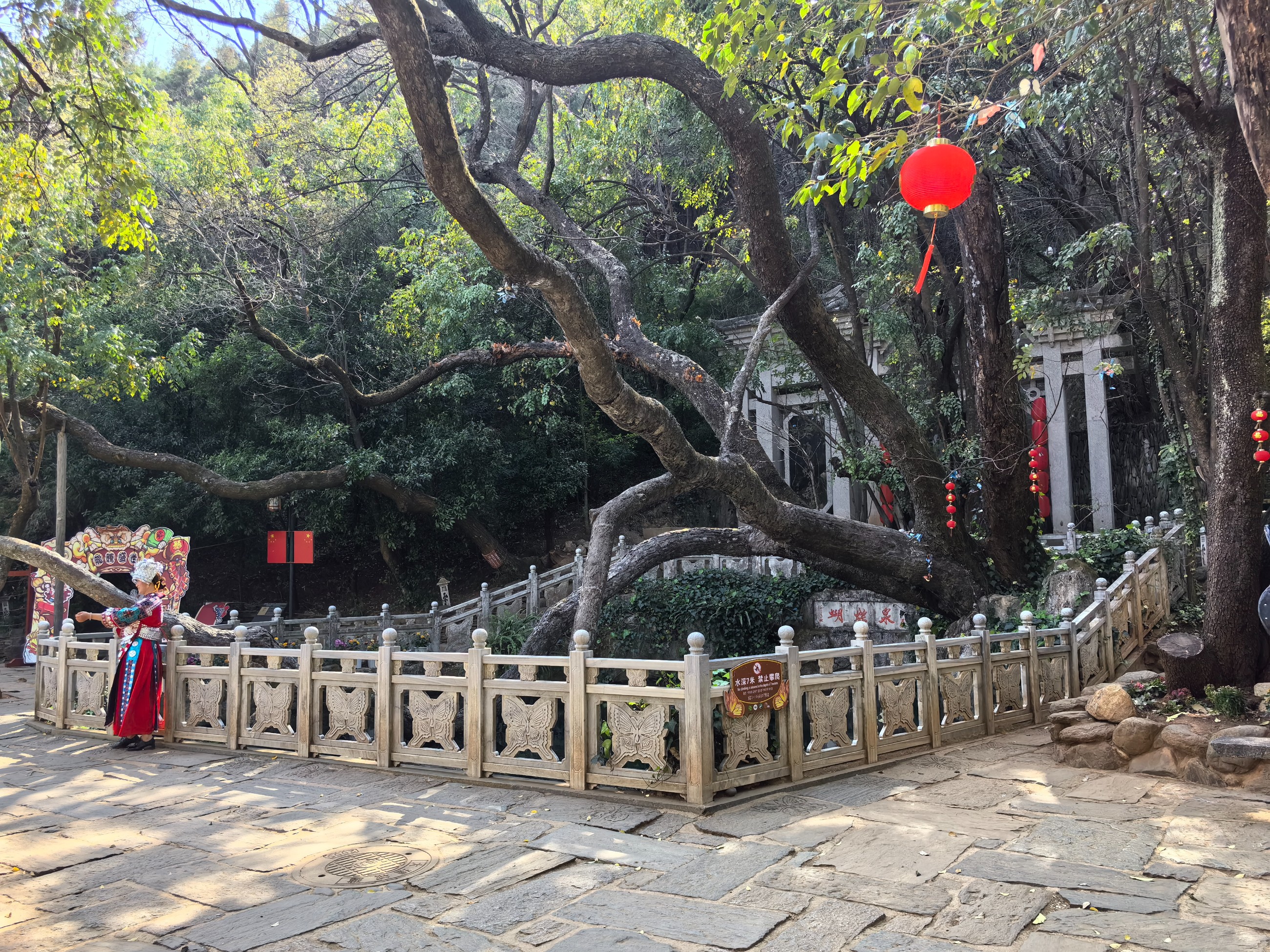 图片关键词