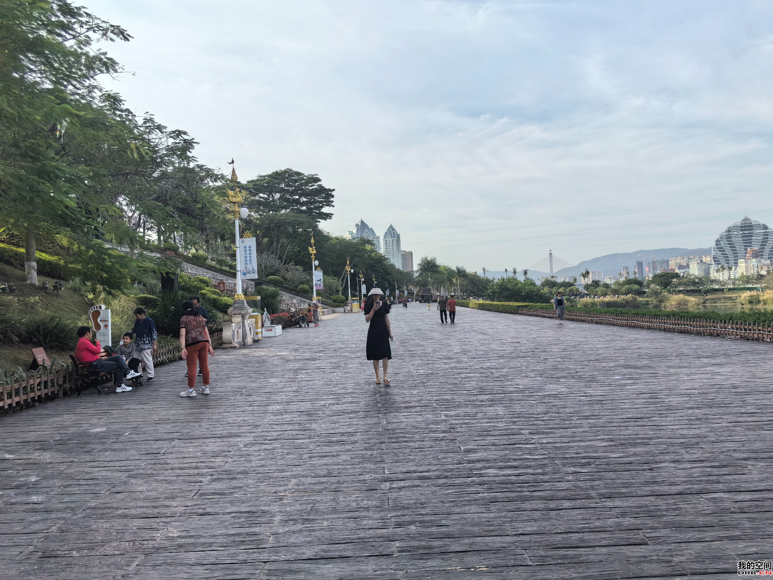 图片关键词