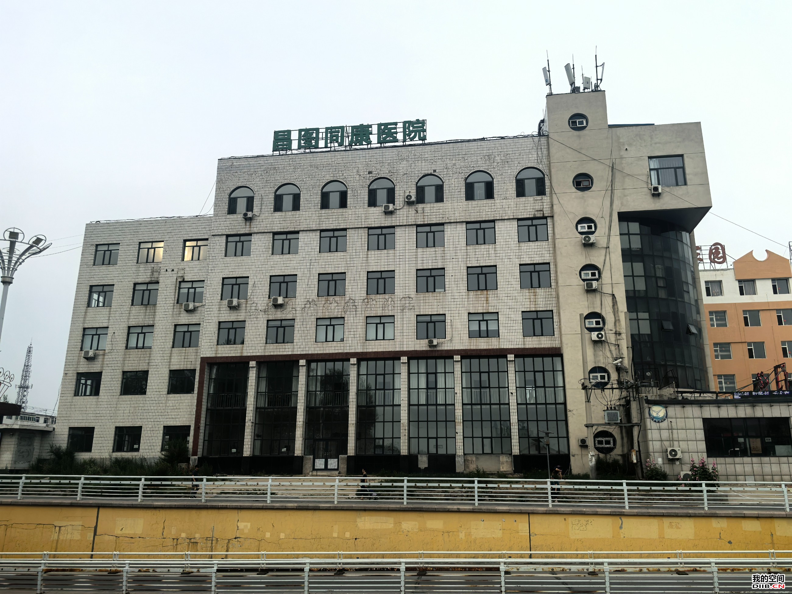 图片关键词